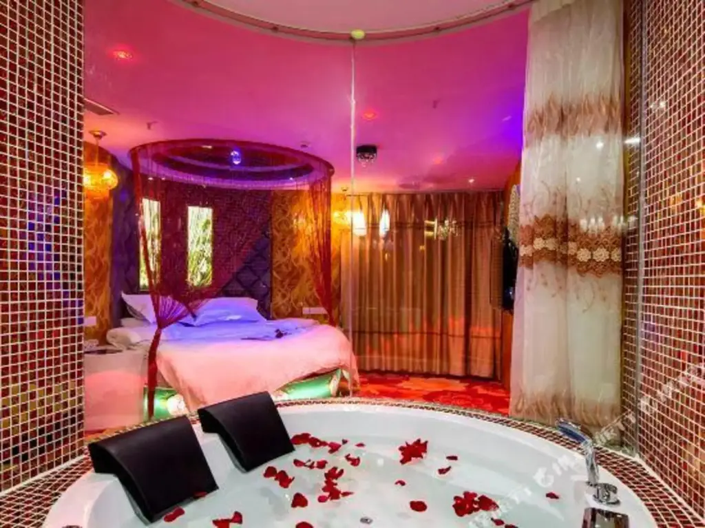 Shaoxing Jing'ai Theme Hotel — фото 1