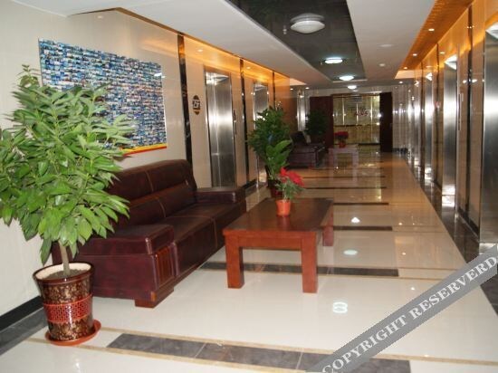 Таншань: super 8 Hotel (Tangshan Wanda Plaza)