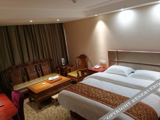 Линьи: Linyi Taihao Guobin Hotel