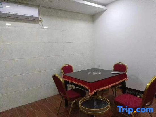 Дунгуань: Dunhuang Hotel