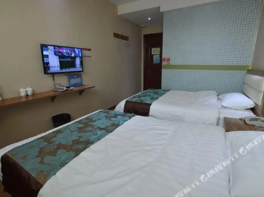 Лянфан: InterContinental Holiday Inn (Sanhe Fuda Shopping Plaza)