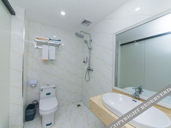 Ухань: Century Business Hotel (Zuoling New Town)