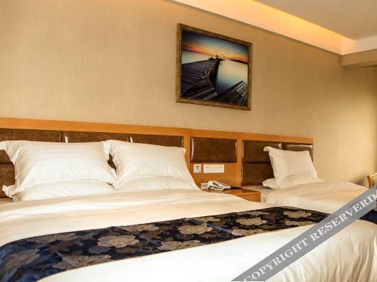 Циндао: Yishuwan Hotel (Hi-tech Zone Shimao 52+ Shopping Center)