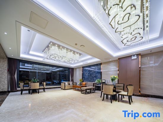 Циндао: Yishuwan Hotel (Hi-tech Zone Shimao 52+ Shopping Center)