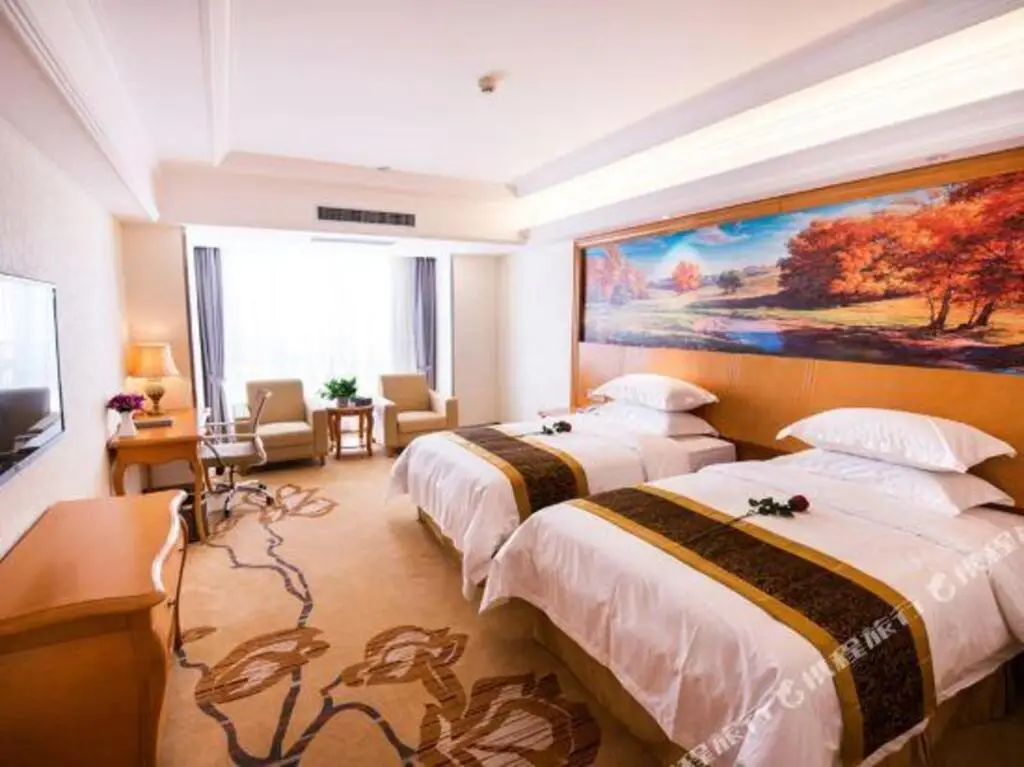Сиань: Paul Holiday Inn (Xi'an High Speed Railway North Station)
