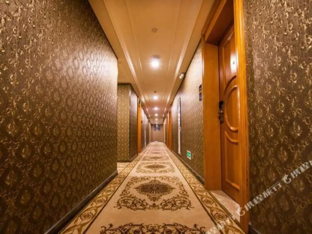 Сиань: Paul Holiday Inn (Xi'an High Speed Railway North Station)