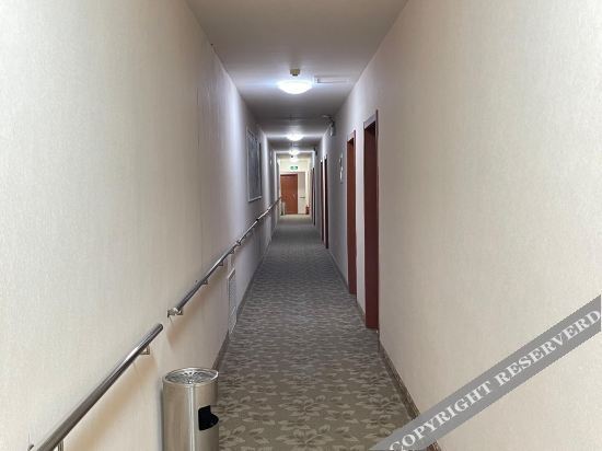 Далянь: Su 8 Hotel (Dalian Xinghai Square Branch)