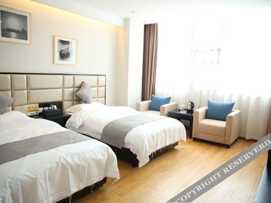 Чэнгуань: Huiming Hloiday Inn
