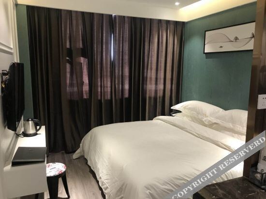 Фучжоу: Super 8 Hotel (Fuzhou Wusi Beitaihe Square)
