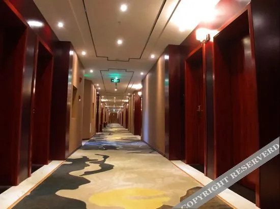 Мэнцзы: Xiyue Hotel