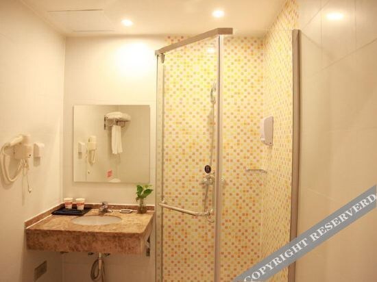 Сучжоу: HomeInns  Suzhou Changjiang Road store