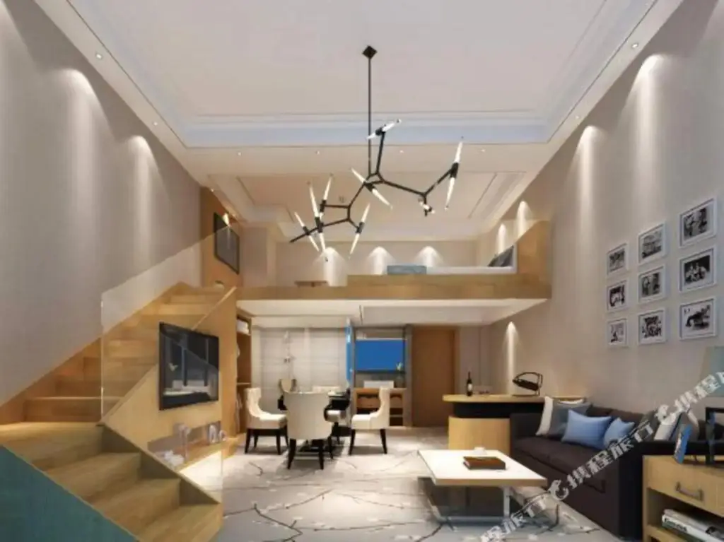 Фошань: Passenger car building apartment
