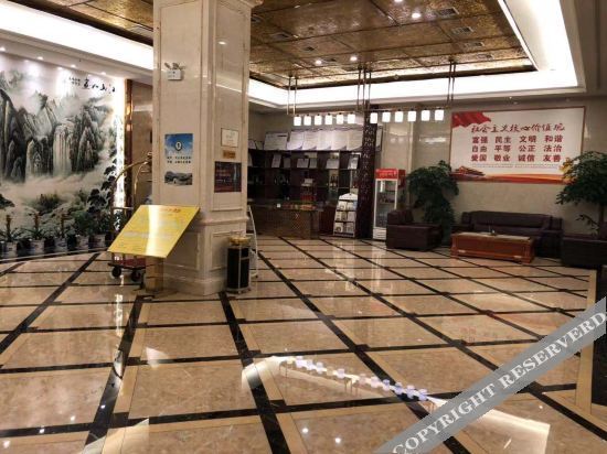 Цинлун: Dejiang Wenzhou Hotel