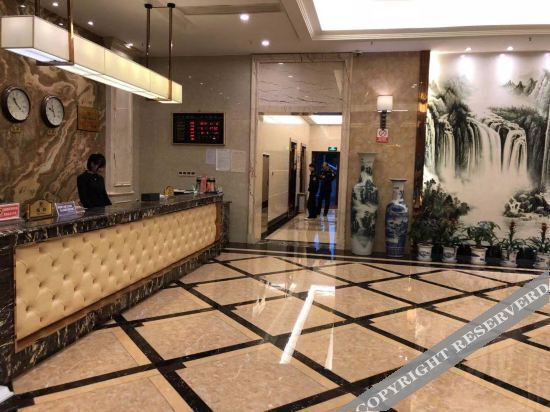 Цинлун: Dejiang Wenzhou Hotel