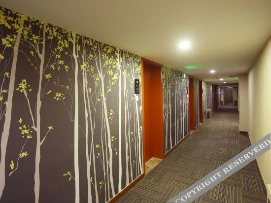 Вэйхай: Junyi chain hotel (Weihai  High-speed Railway North Station)