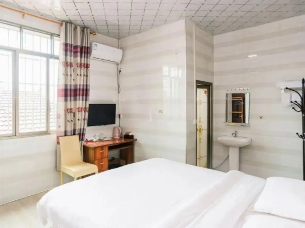 Гуйлинь: Yiqing Hotel (Guilin Liangjiang Airport Branch)