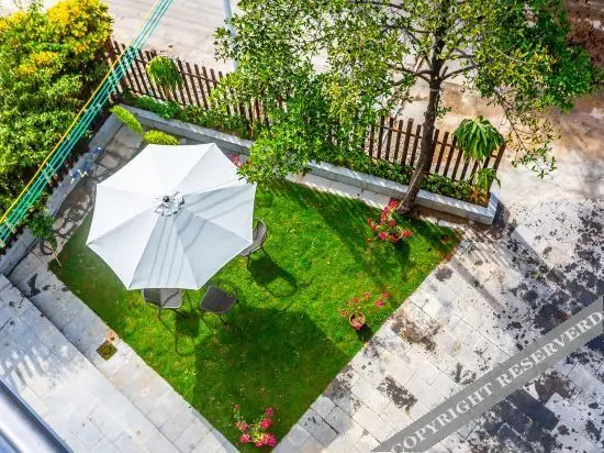 Санья: Yuansu Courtyard