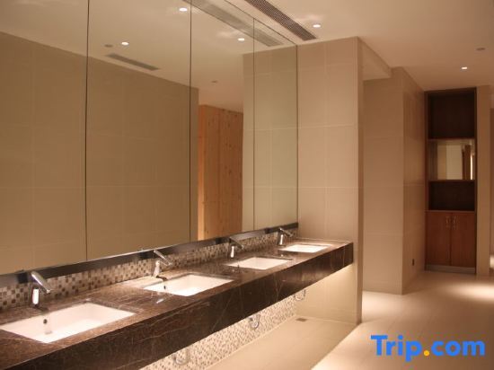 Тунхуа: Jiangcheng Jianguo Hotel Meihekou
