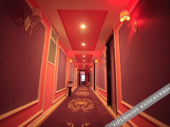 Чэнду: Movie Cube Hotel