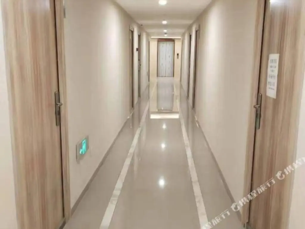 Цзинань: Future Xiyue apartment (Jinan Quanfu Overpass Rongsheng Times Square Branch)