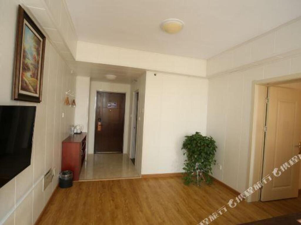 Линьи: linyi simaier hotle(Linyi Yihe Road Metro Store)