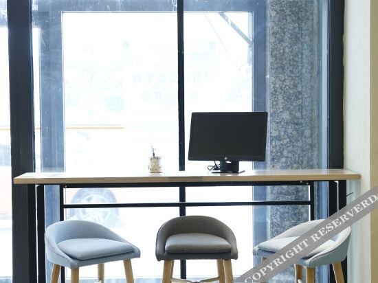 Цюаньшань: Home Inn Neo (Ulanqab Weibang Shiji Square Branch)