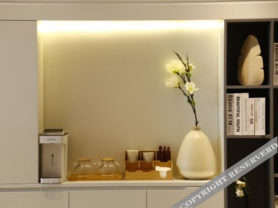 Цюаньшань: Home Inn Neo (Ulanqab Weibang Shiji Square Branch)