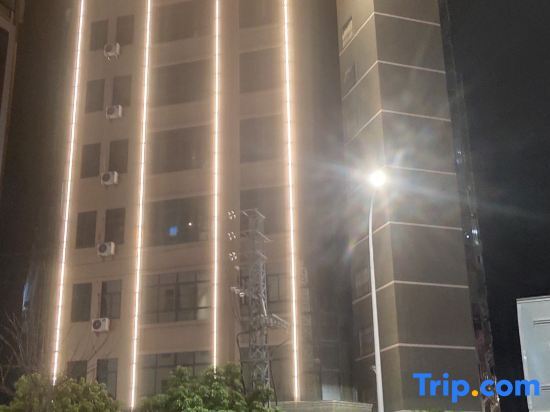 Шаньтоу: Zhuanjiao City Apartment (Shantou Huaqiao Middle School)