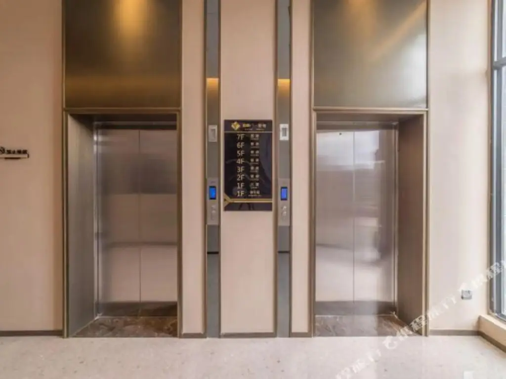 Фошань: Austin Yinghai Apartment