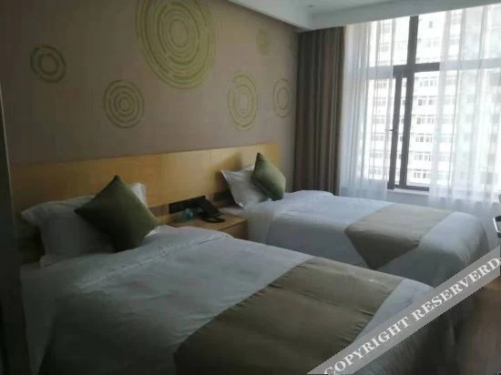 Лянфан: GreenTree Inn Express Hotel (Dachang Film & Television City Shop)