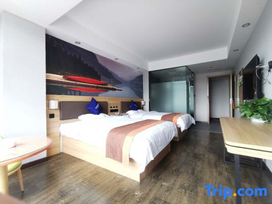Цзясинь: Junyi chain hotel (mei jia road, jiaxing)