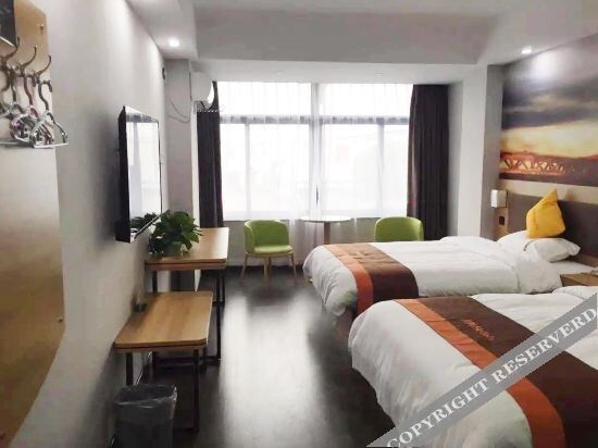Цзясинь: Junyi chain hotel (mei jia road, jiaxing)