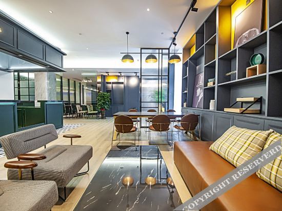 Лючжоу: City Comfort Hotel Premier (Liuzhou Five-star Pedestrian Street Store)