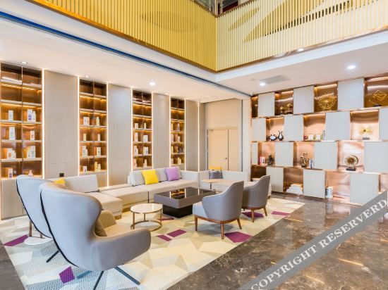Шицзячжуан: Tianhe Shangwu Hotel (Luquan Development Zone Tianhe Building)