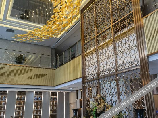 Шицзячжуан: Tianhe Shangwu Hotel (Luquan Development Zone Tianhe Building)
