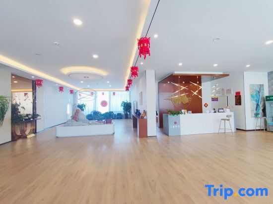 Чжанцзякоу: Zhongyuan Hotel