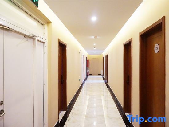 Чжанцзякоу: Zhongyuan Hotel