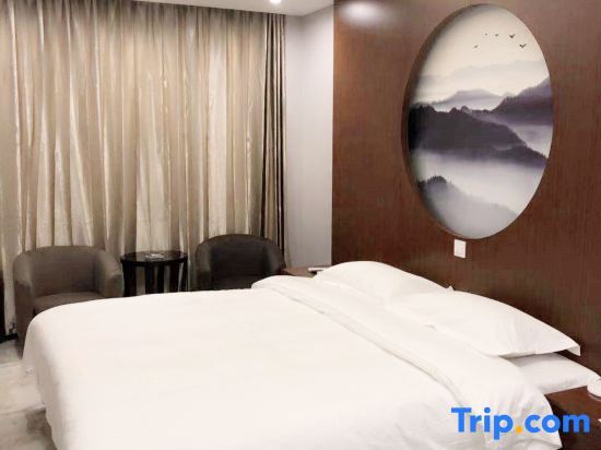 Чжанцзякоу: Zhongyuan Hotel