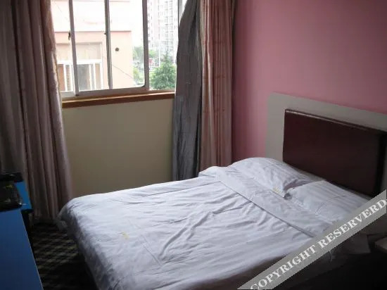 Шанхай: Shanghai Yuezhong Hotel