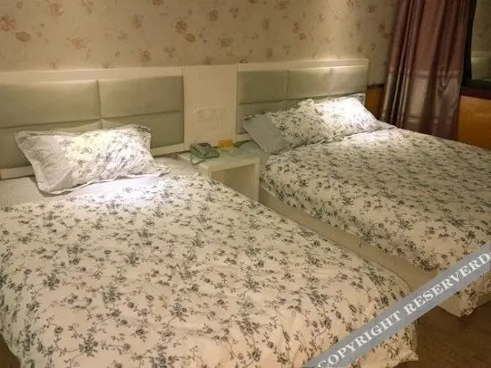 Шанхай: Shanghai Yuezhong Hotel