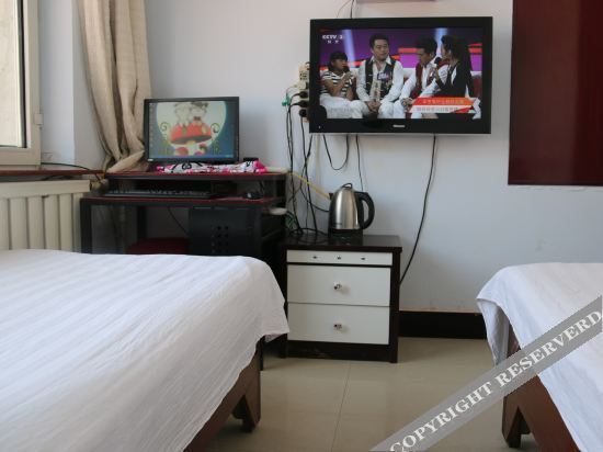 Долуньноэр: Antai Hostel