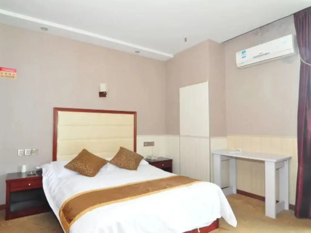 Нинбо: Baoyi Business Hotel