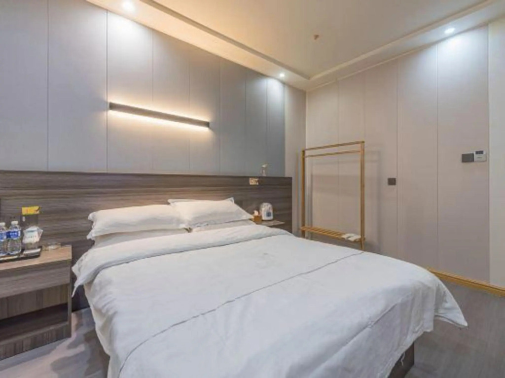 Нинбо: Baoyi Business Hotel