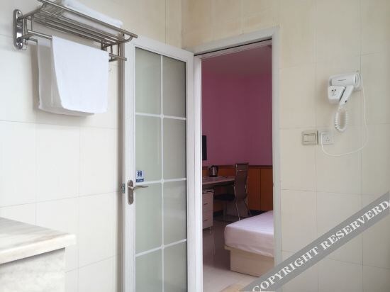 Шанхай: 211 E-sports Hotel (Shanghai Anting)