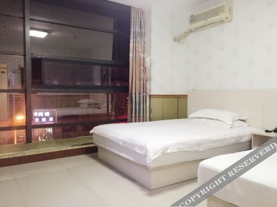 Шанхай: 211 E-sports Hotel (Shanghai Anting)