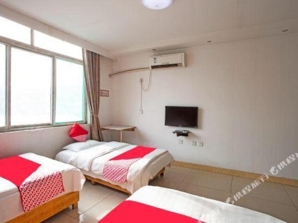 Цзинань: OYO Jinan Jincan Business Hotel (South Branch of Provincial Hospital)