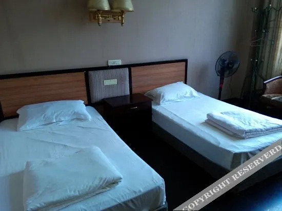 Тайчжоу: Wenling Wenxuan Hotel