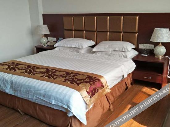 Чжуншань: Haifu Light Luxury Hotel