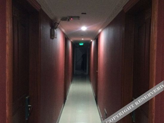 Шанхай: Liuyi Hostel