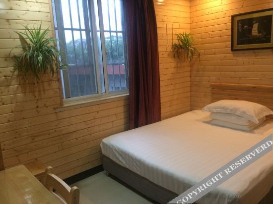 Шанхай: Liuyi Hostel